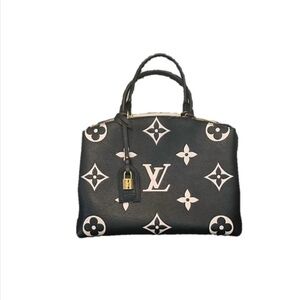 Louis Vuitton Monogram Empreinte Grand Palais MM - Black/Beige